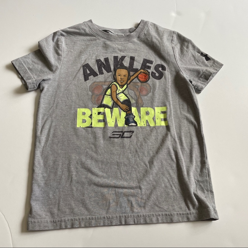 Under Armour tee